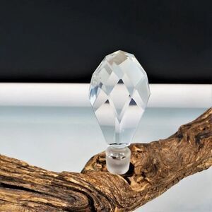 Vintage Large Clear Glass Faceted Bottle Decanter Stopper
